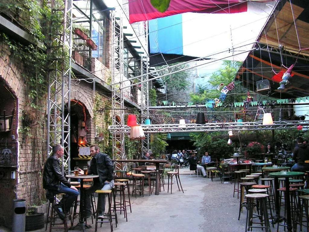 Guest house Sleepover City Center Guestrooms Budapest