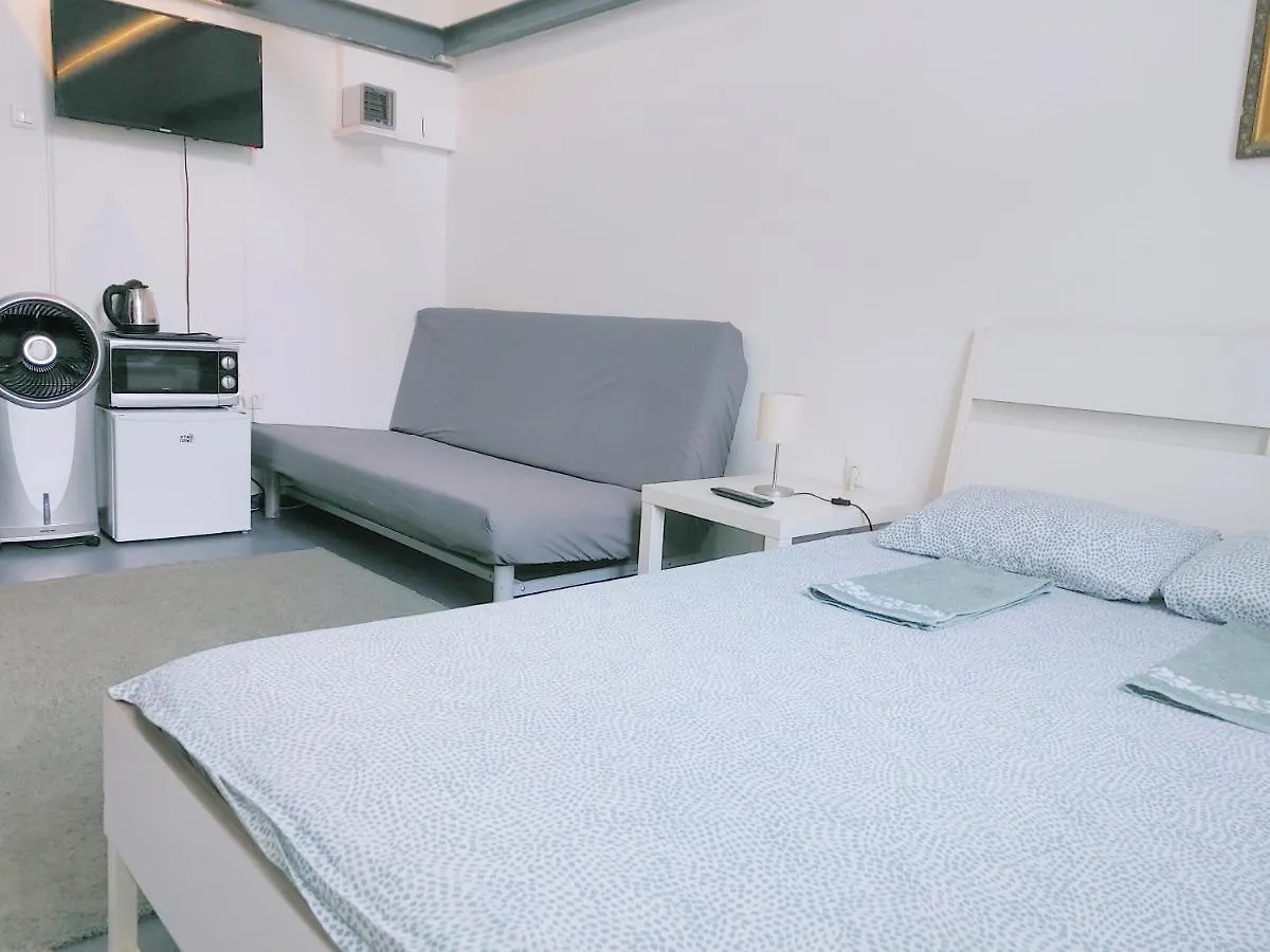 Sleepover City Center Guestrooms Budapest 3*,  Hungary