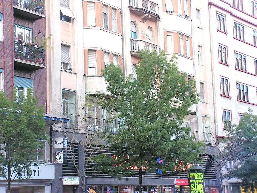 Guest house Sleepover City Center Guestrooms Budapest